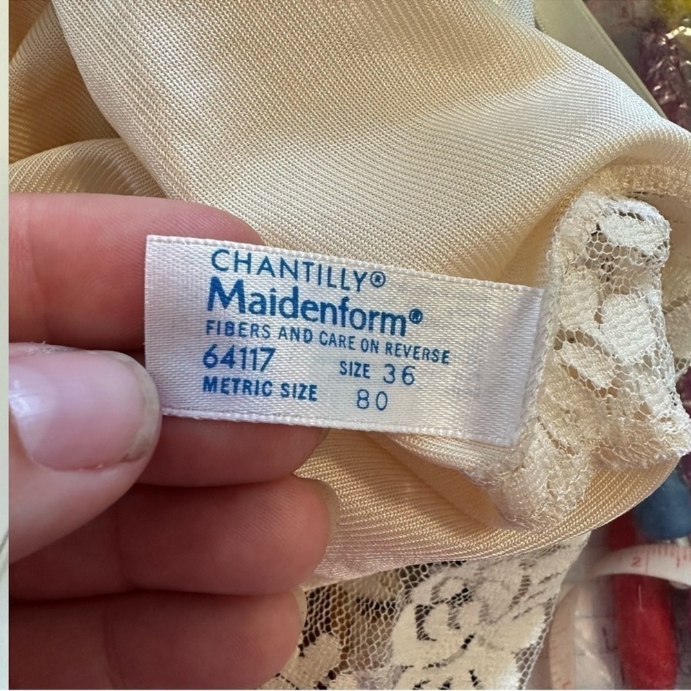 Vintage Chantilly Maidenform Lace Trim Bodysuit Womens - Picture 7 of 9
